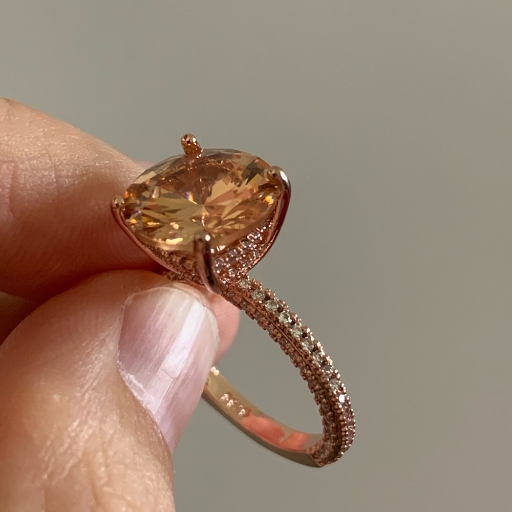 18k Rose gold Ring white sapphire women ring 6ct - Picture 6 of 7